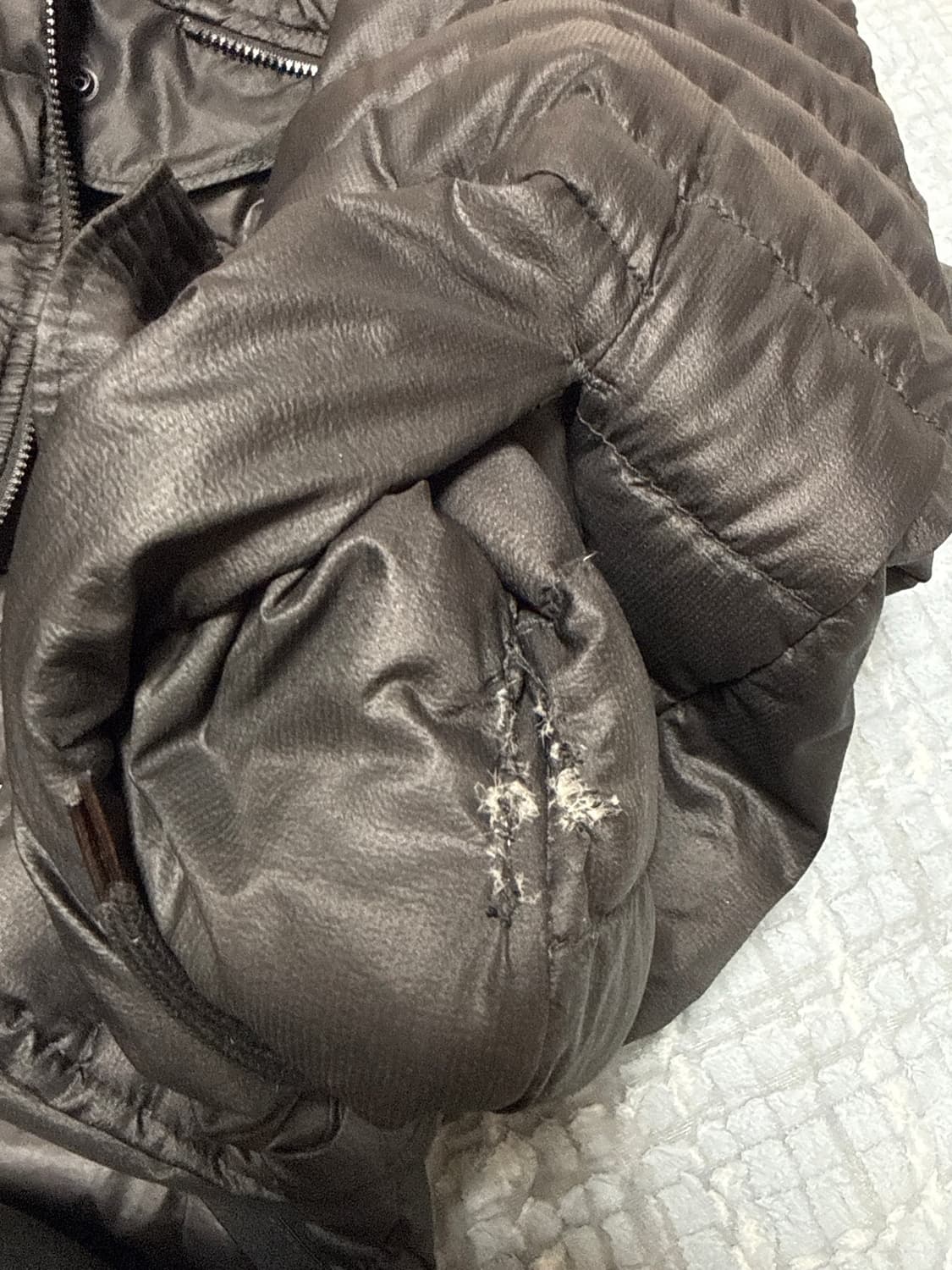 스톤아일랜드 바이오 립스탑 경량패딩 상품이미지9