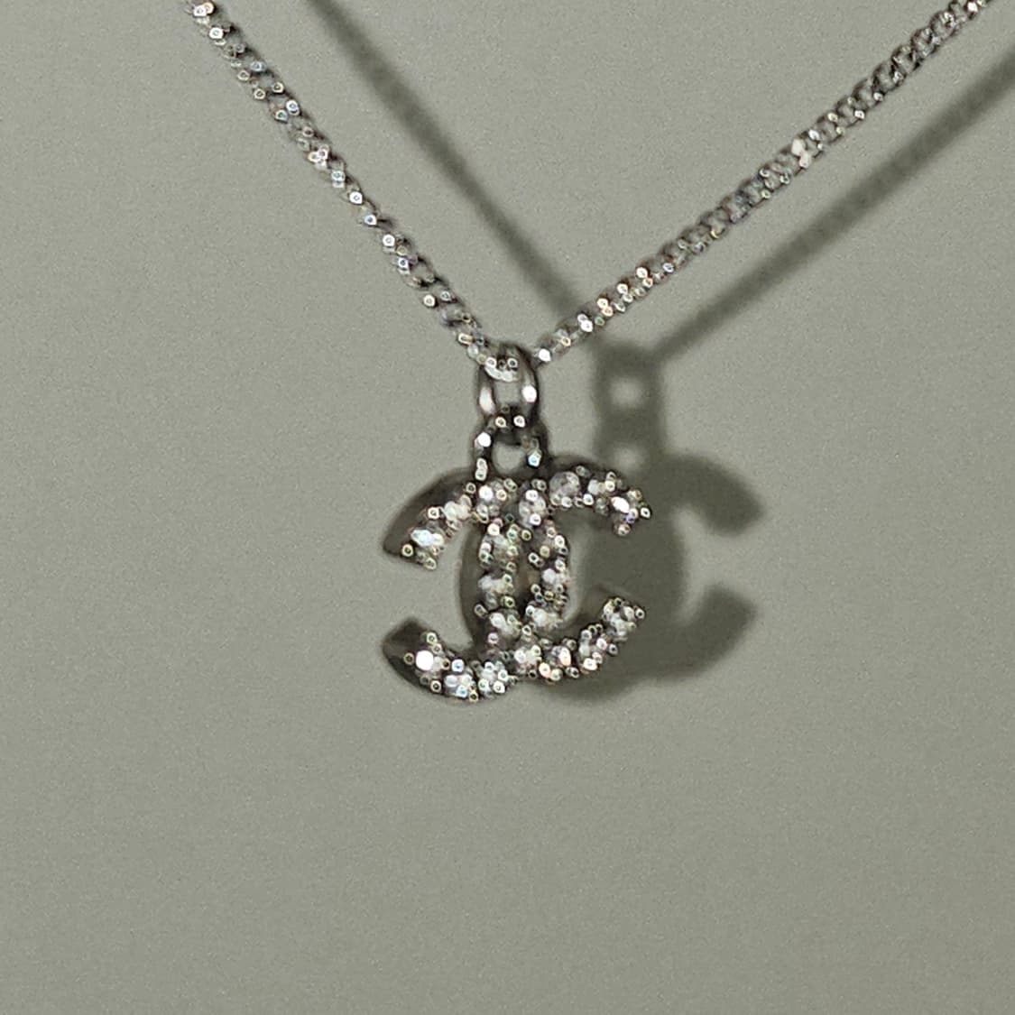 샤넬 925실버 빈티지 업사이클링 미니큐빅 목걸이 상품이미지1