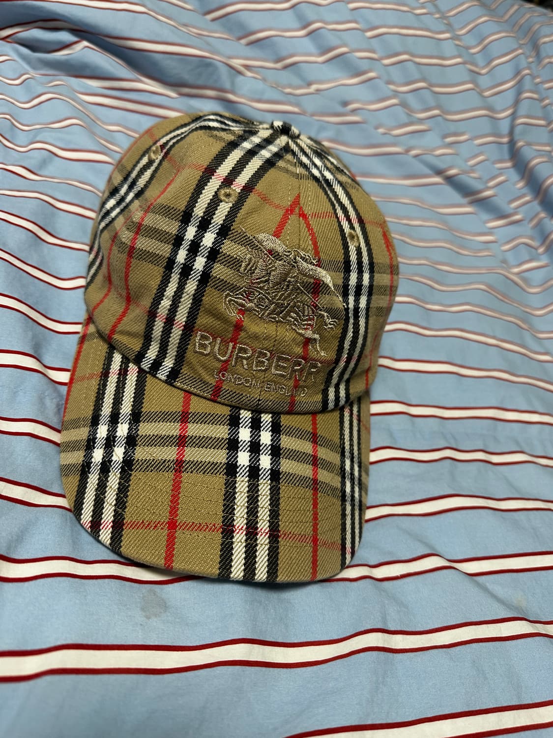 슈프림 버버리 캡 베이지 상품이미지1