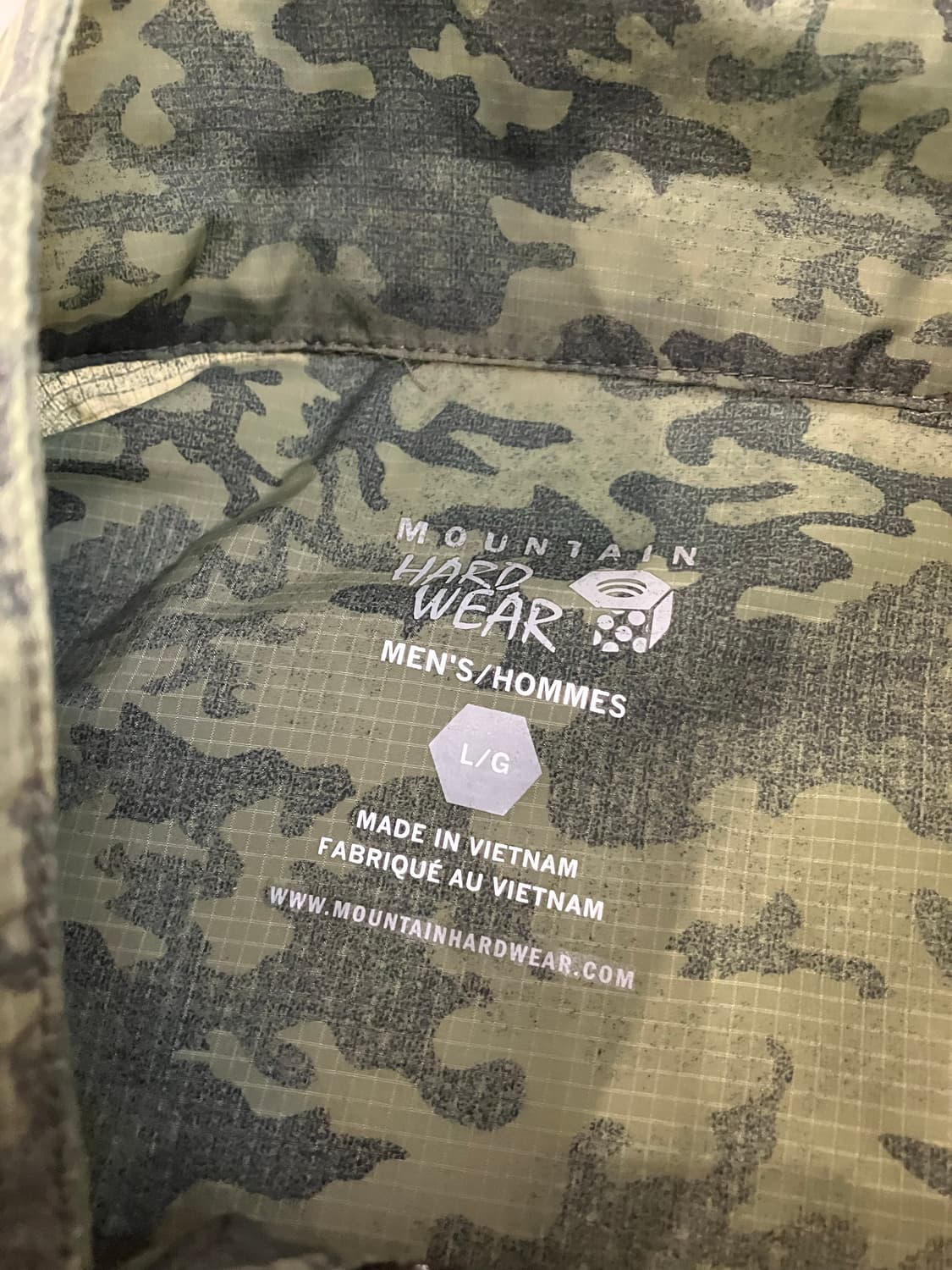 마운틴 하드웨어 카모 유틸리티 바람막이 상품이미지6