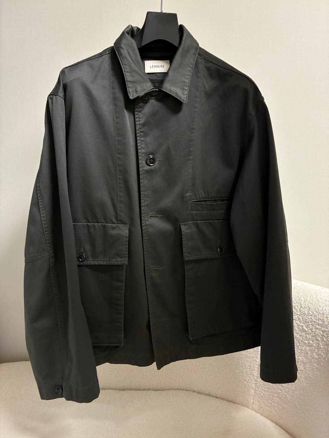 르메르 다크카키 자켓 상품이미지2