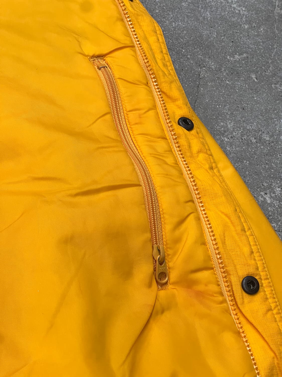 90‘s 콜롬비아 스포츠웨어 바람막이 아우터  상품이미지7