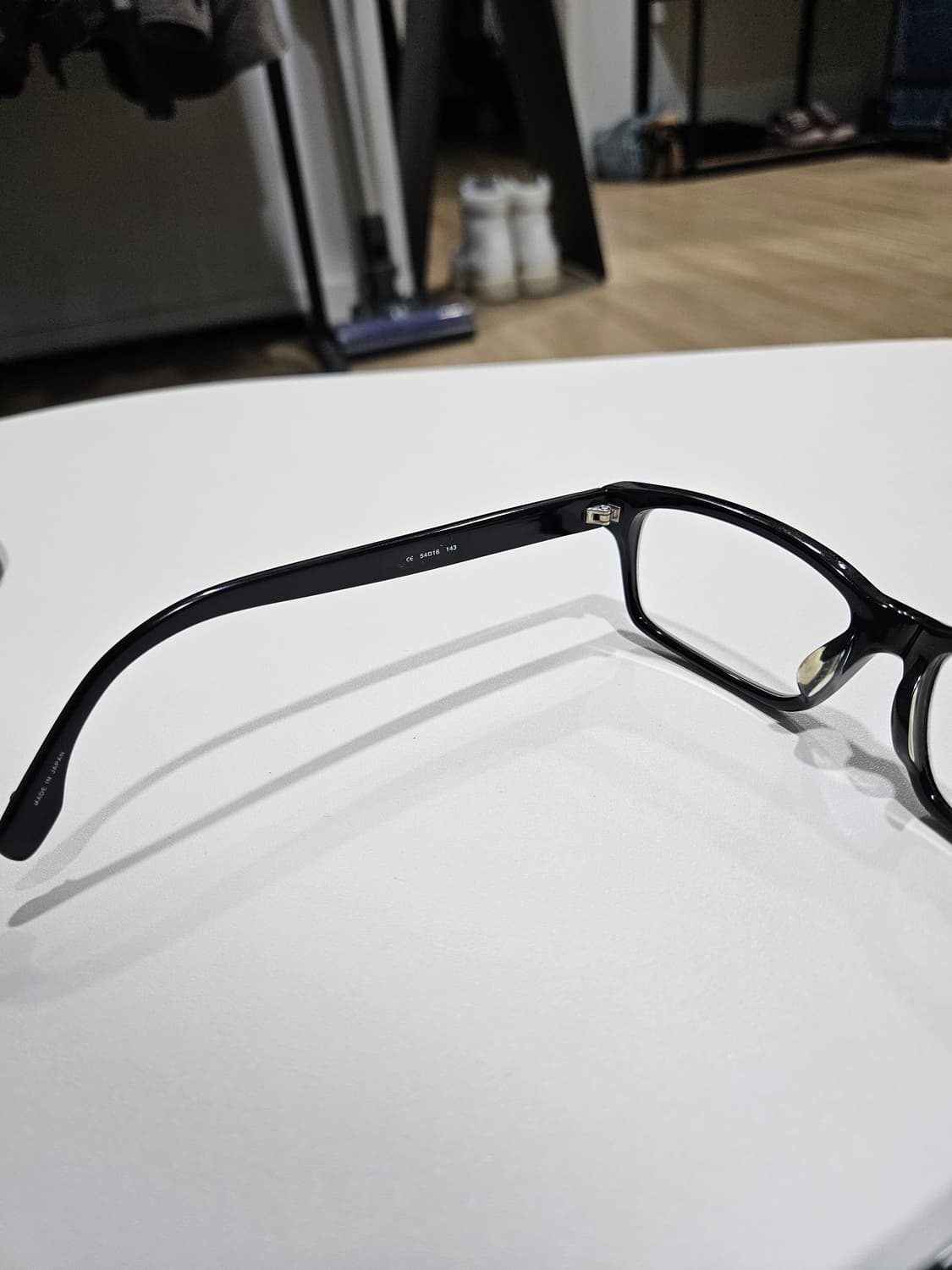 빅터앤롤프 긱시크 안경 상품이미지4