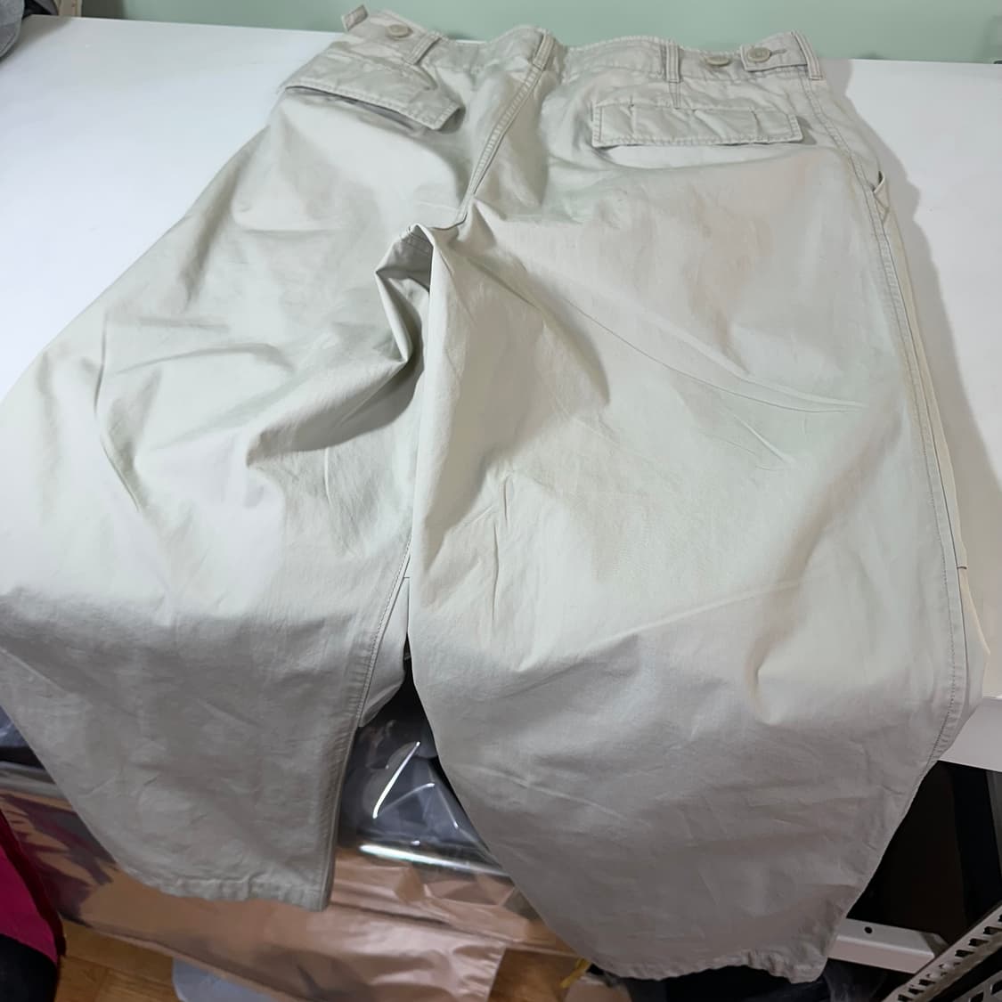 L 유니클로 시멘트그레이 세미와이드핏 부스럭코튼 파라슈트팬츠 상품이미지7