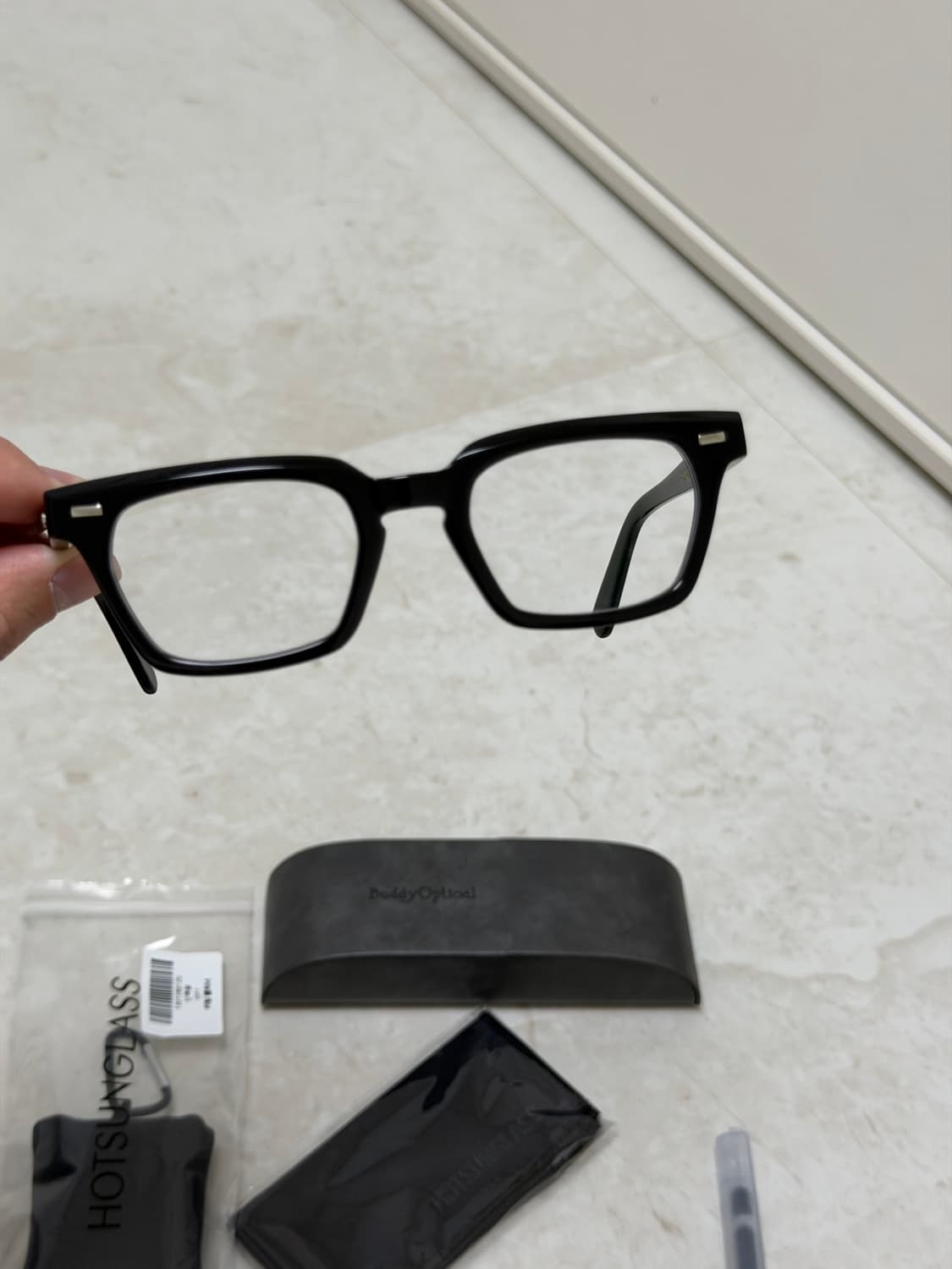 3월3일 구매한 버디옵티컬 스탠포드 안경 새제품 팝니다. 상품이미지7