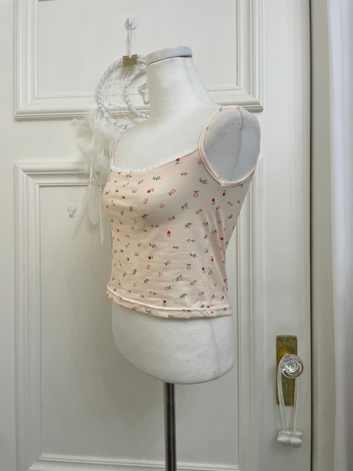 sheer coral lace point crop sleeveless 상품이미지2