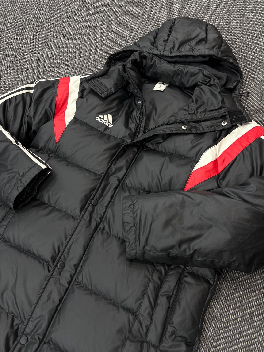아디다스 삼선 롱패딩 블랙 상품이미지4