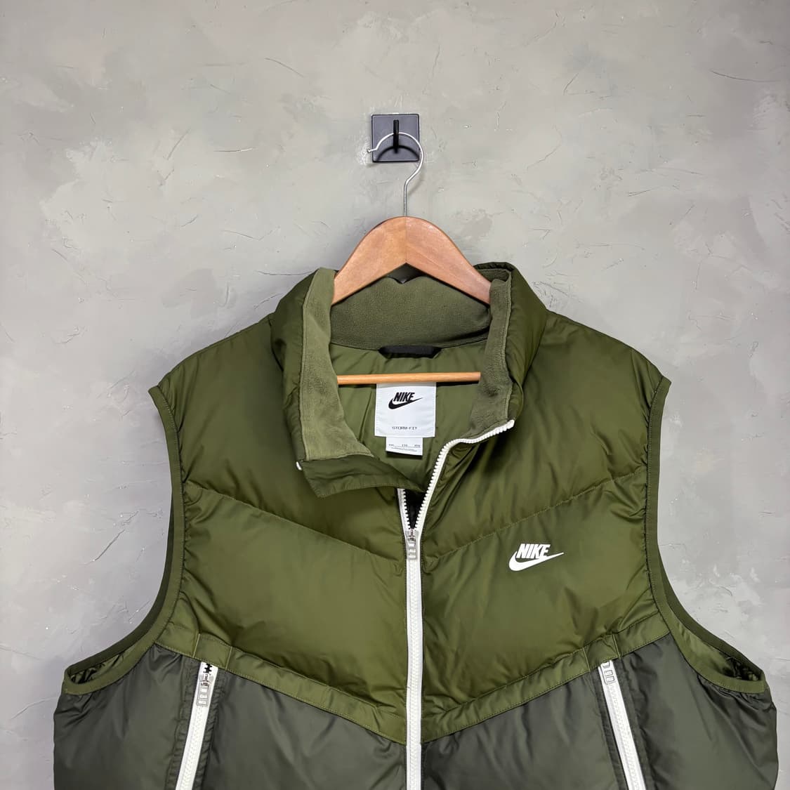 나이키 스톰핏 덕 다운 패딩 조끼 카키  상품이미지2