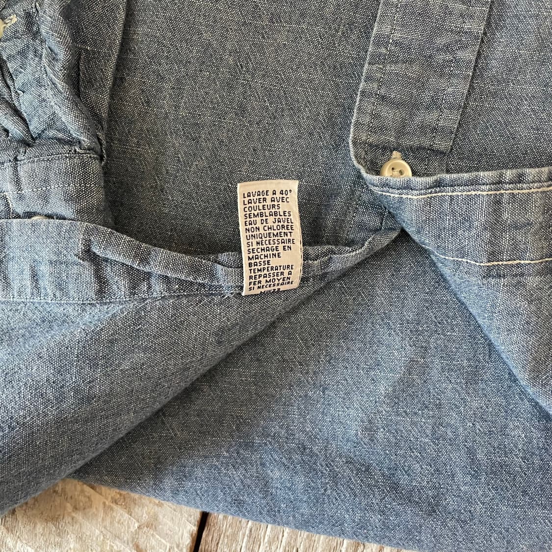 폴로 랄프로렌 클래식핏 샴브레이 셔츠  가벼운 코튼 원단에 버튼다운 카라 상품이미지4