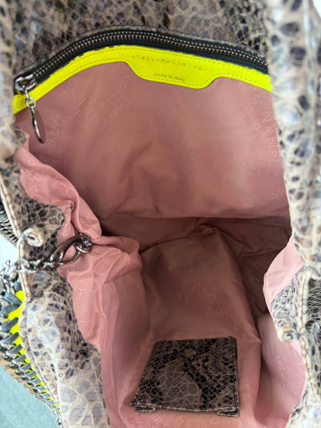 스텔라 매카트니 팔라벨라 스네이크스킨 토트백 상품이미지7