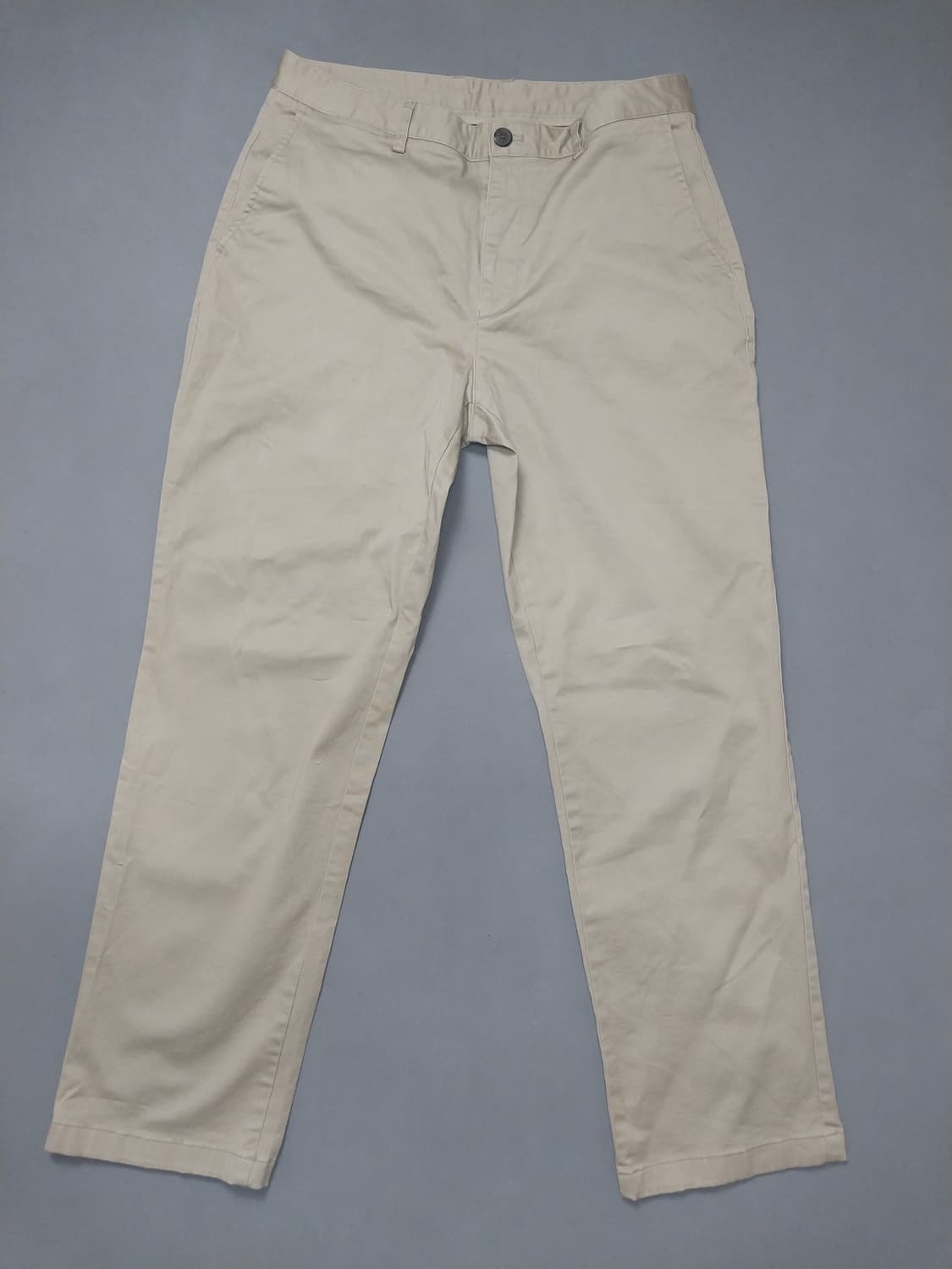 [32] 무신사 스탠다드 레귤러 핏 치노 팬츠 베이지 상품이미지1