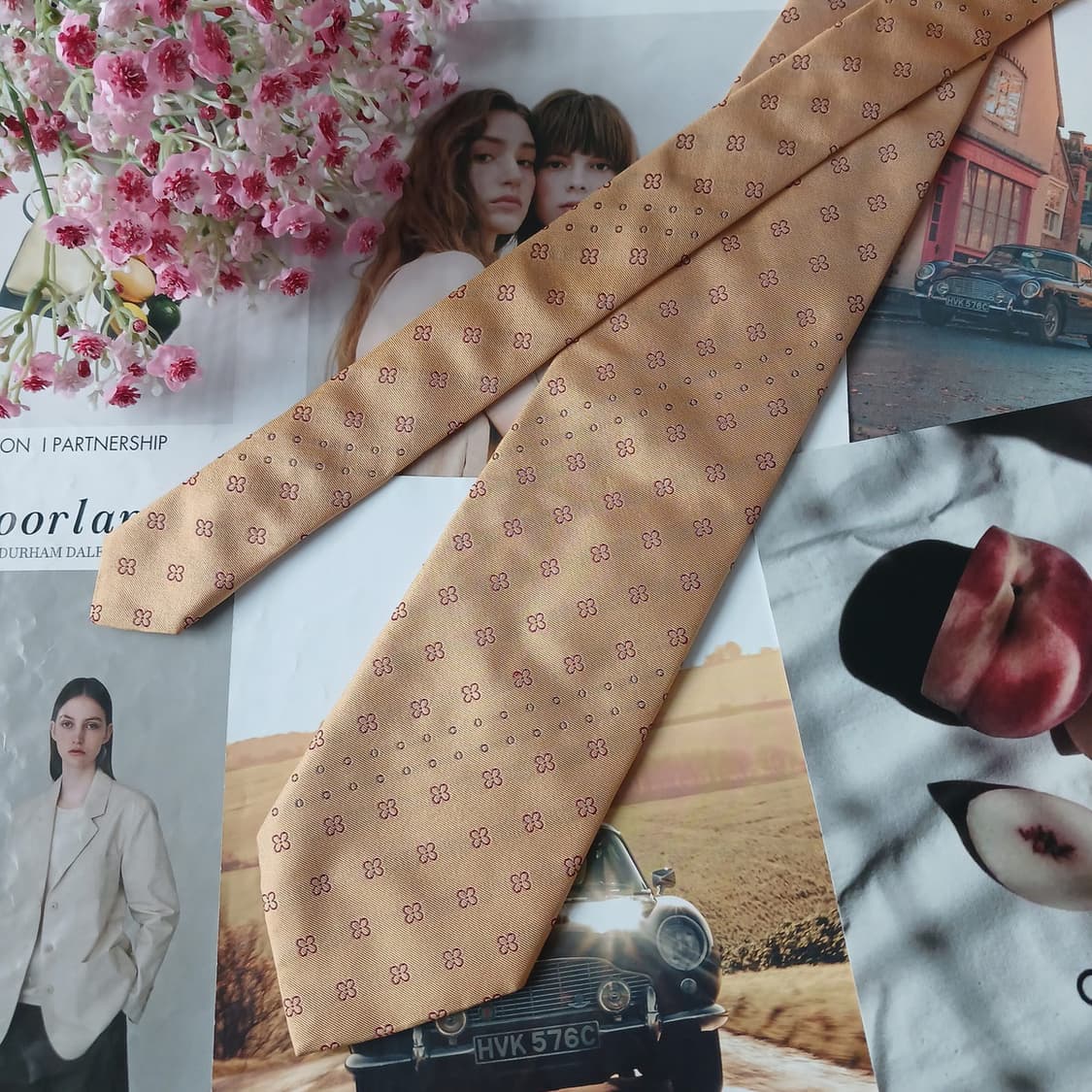 웅가로 실크 골드 플라워 자카드 넥타이 9.3cm A등급 A19102
 상품이미지3