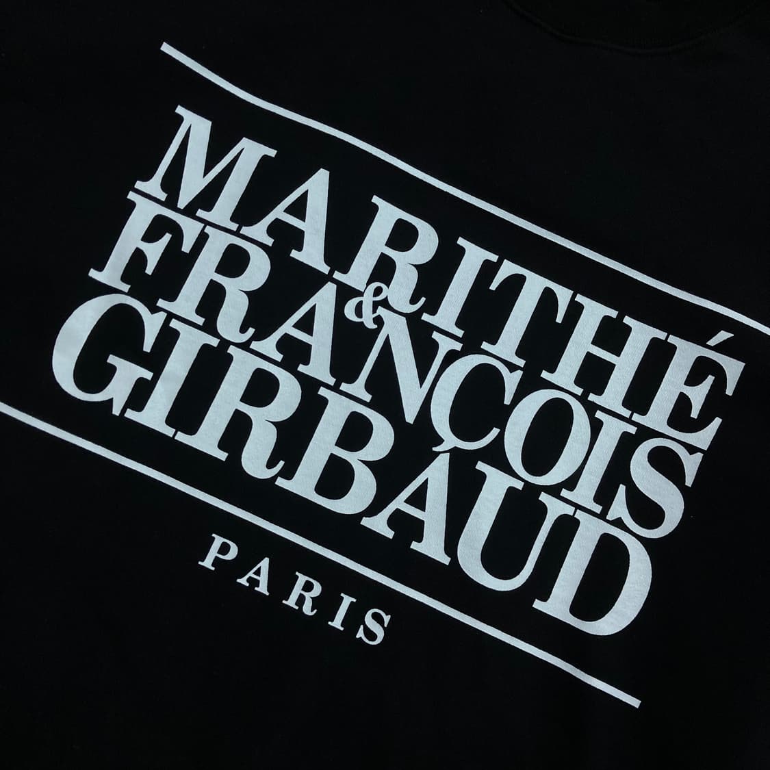 마리떼 프랑소와 저버 빅로고 블랙 맨투맨 상품이미지2