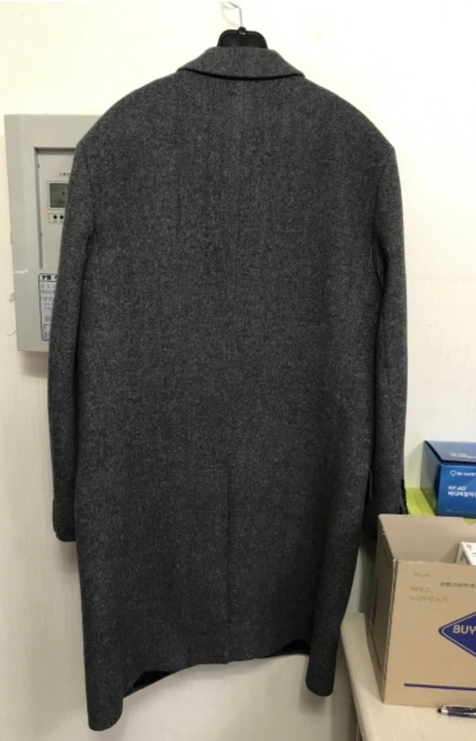 클럽모나코 Manteco Fabric 헤링본 코트 상품이미지2