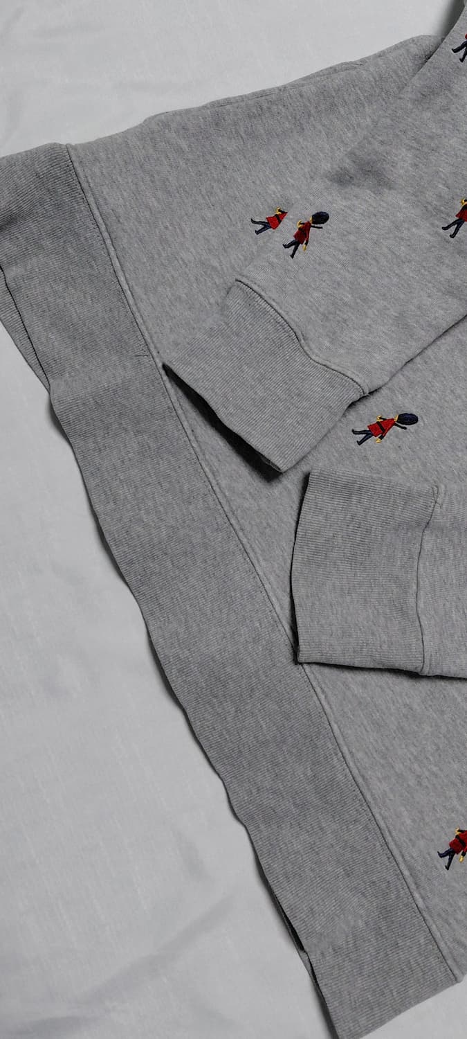 [M] 그래니프(graniph) 영국 근위병 자수 헨리넥 기모 후드티 상품이미지8