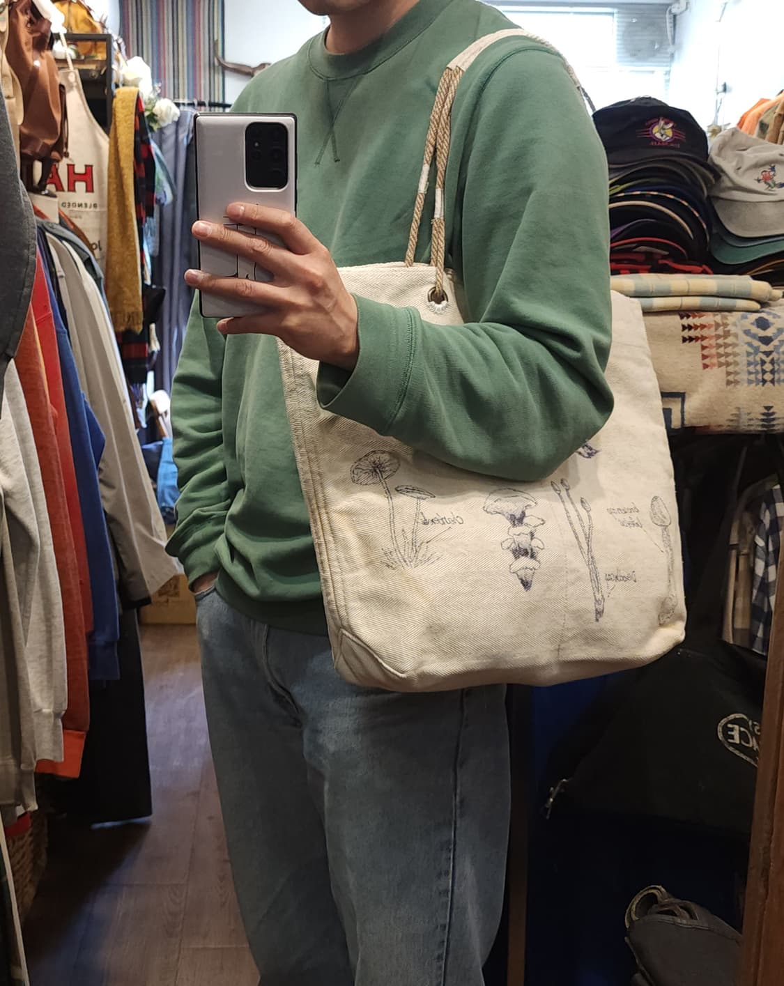 핸드 드로잉 빅토트 캔버스 빈티지 더플백 리메이크 화이트 머쉬룸 상품이미지10