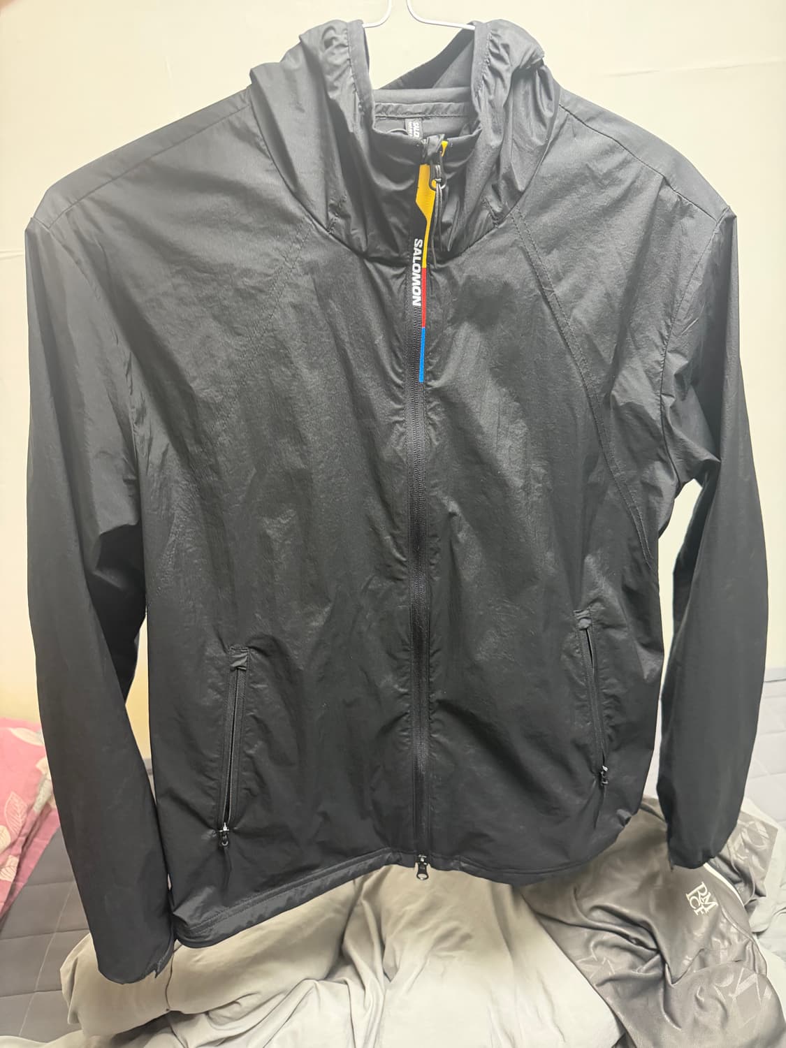 살로몬 바람막이 상품이미지2