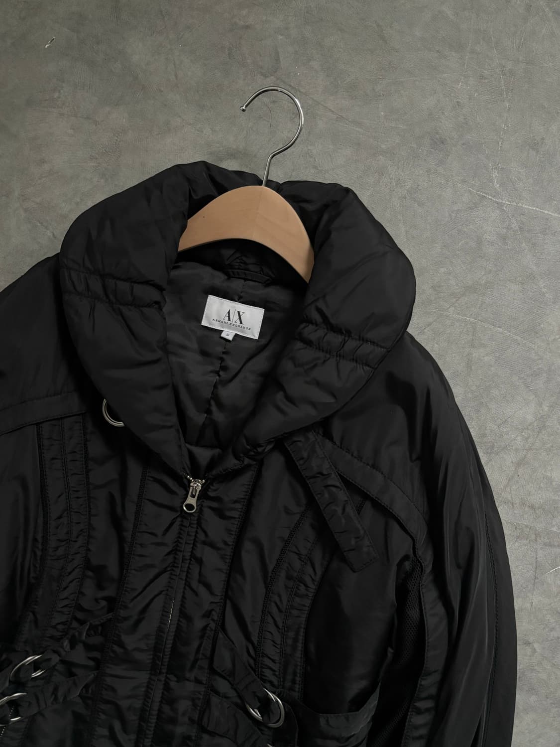 Armani Exchange 아르마니 익스체인지 블랙 카라 숏패딩  상품이미지6