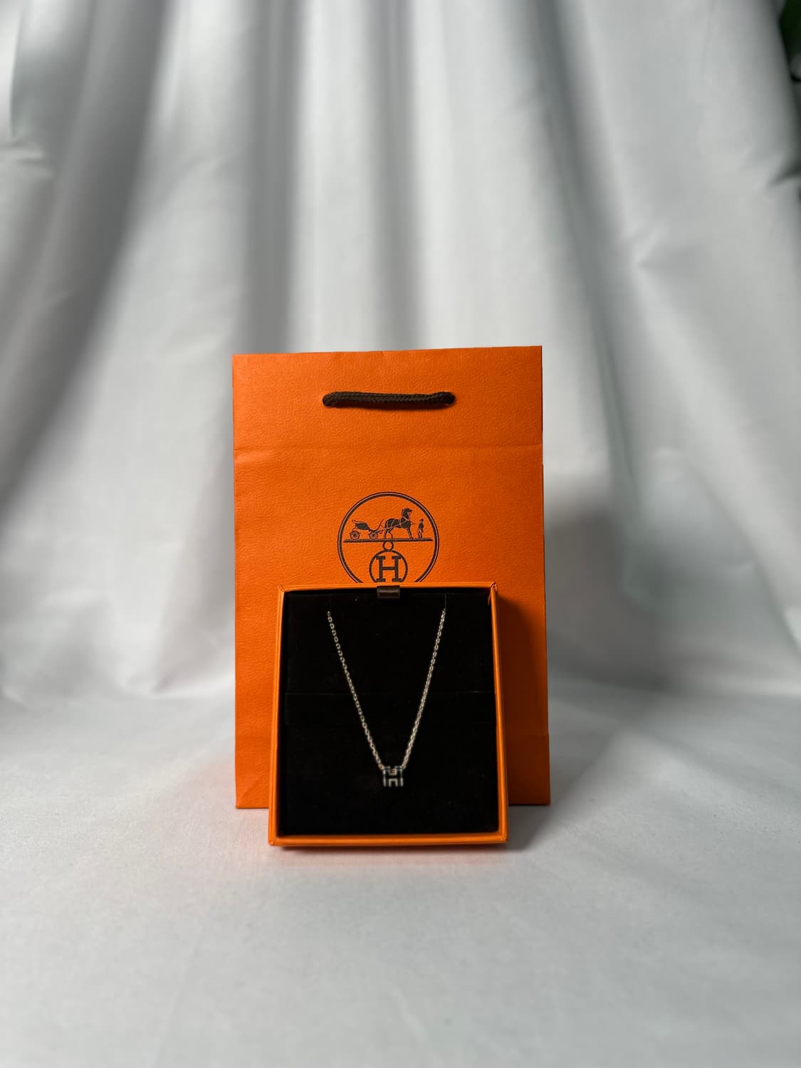 [정품]에르메스 팝아슈미니 누아골드 상품이미지1