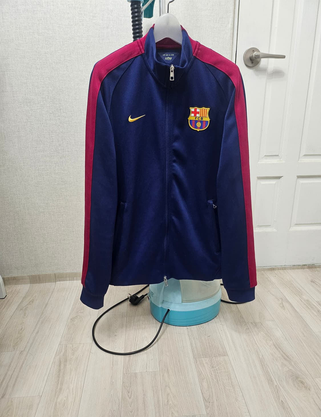 (100)L☆우주매물☆나이키 바르셀로나N98어센틱[네이비버건디]트랙탑져지 상품이미지1