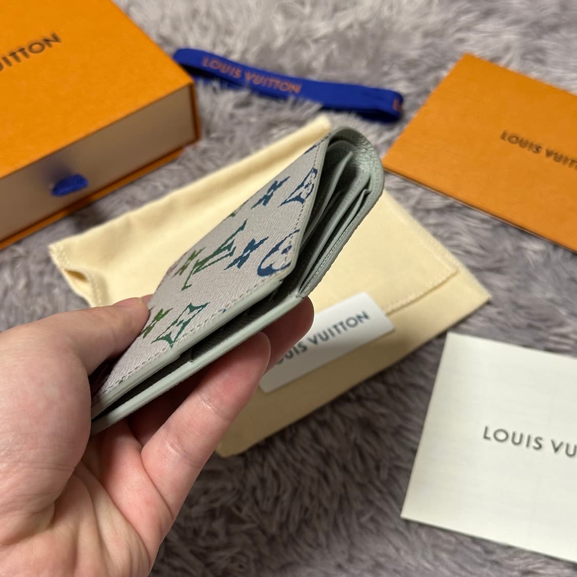 [풀구성] 루이비통 이클립스 멀티컬러 멀티플 월릿 반지갑 상품이미지6