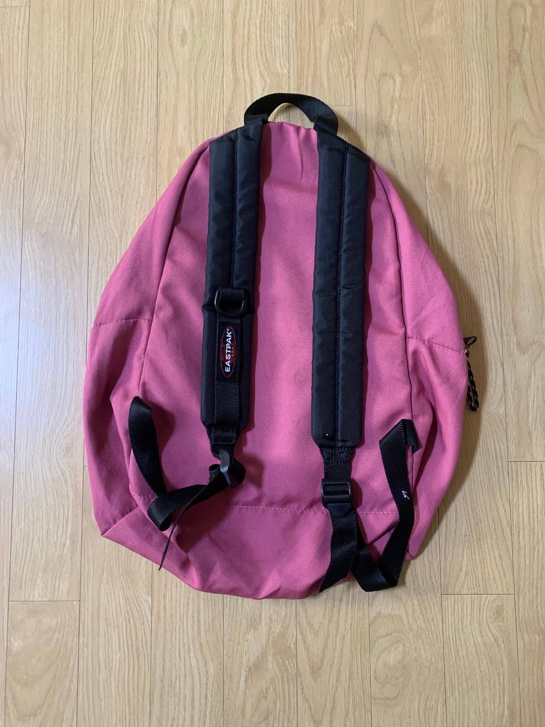 이스트팩 핑크 백팩 상품이미지2