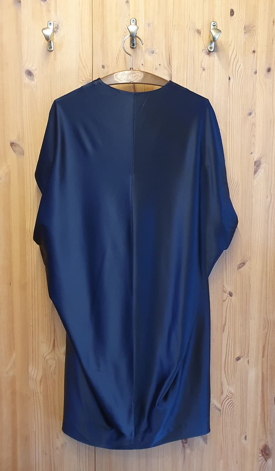 66.COS 브이넥 블랙 원피스 상품이미지2