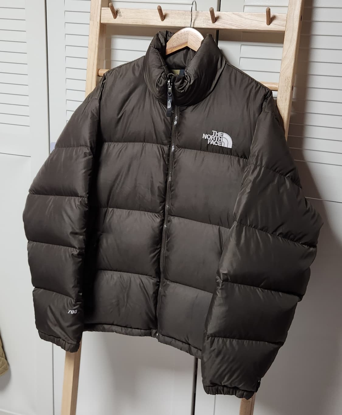 노스페이스 700 눕시 브라운 패딩 자켓 상품이미지2