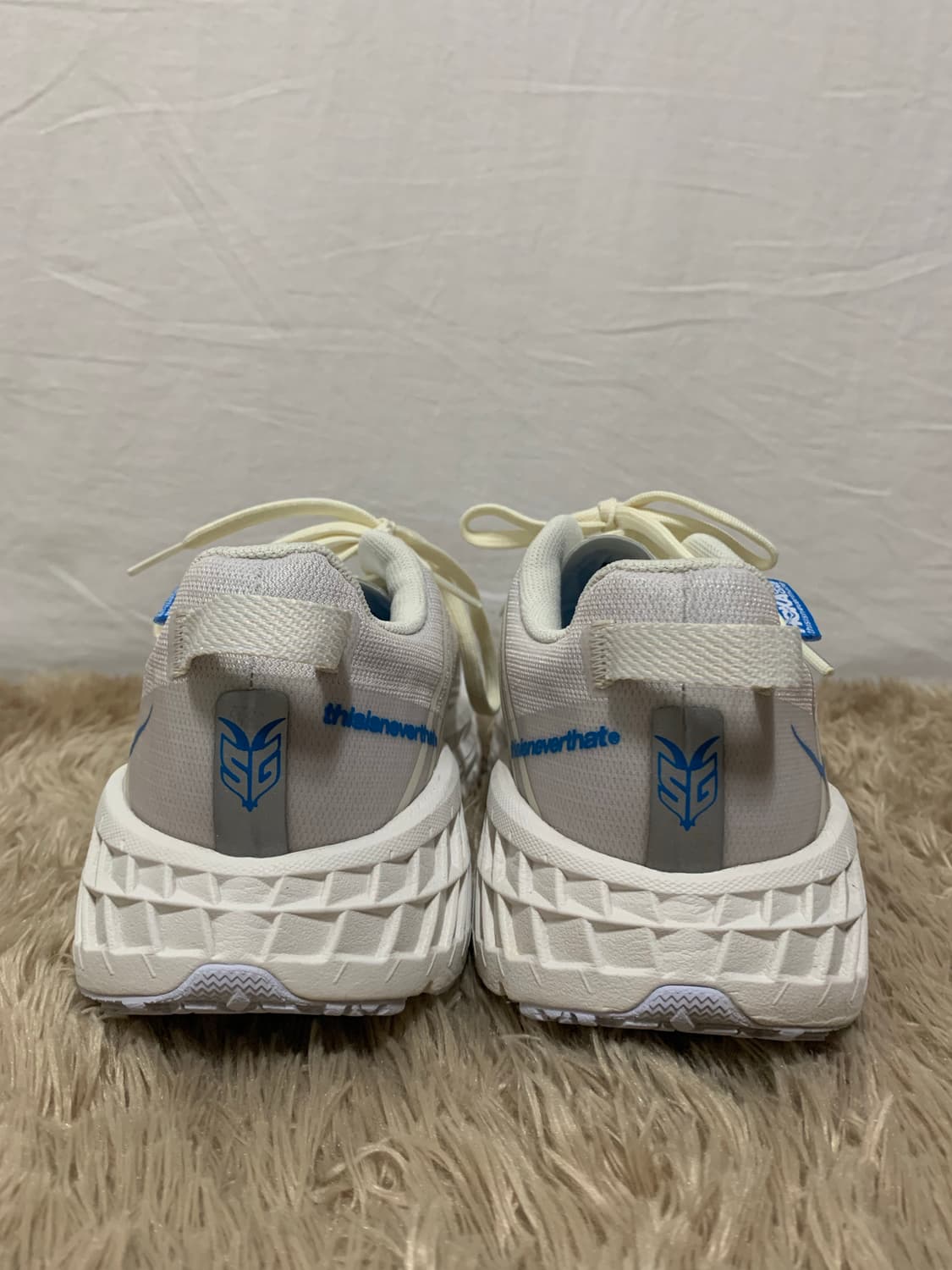 호카오네오네 디스이즈네버댓 스피드고트4 상품이미지3