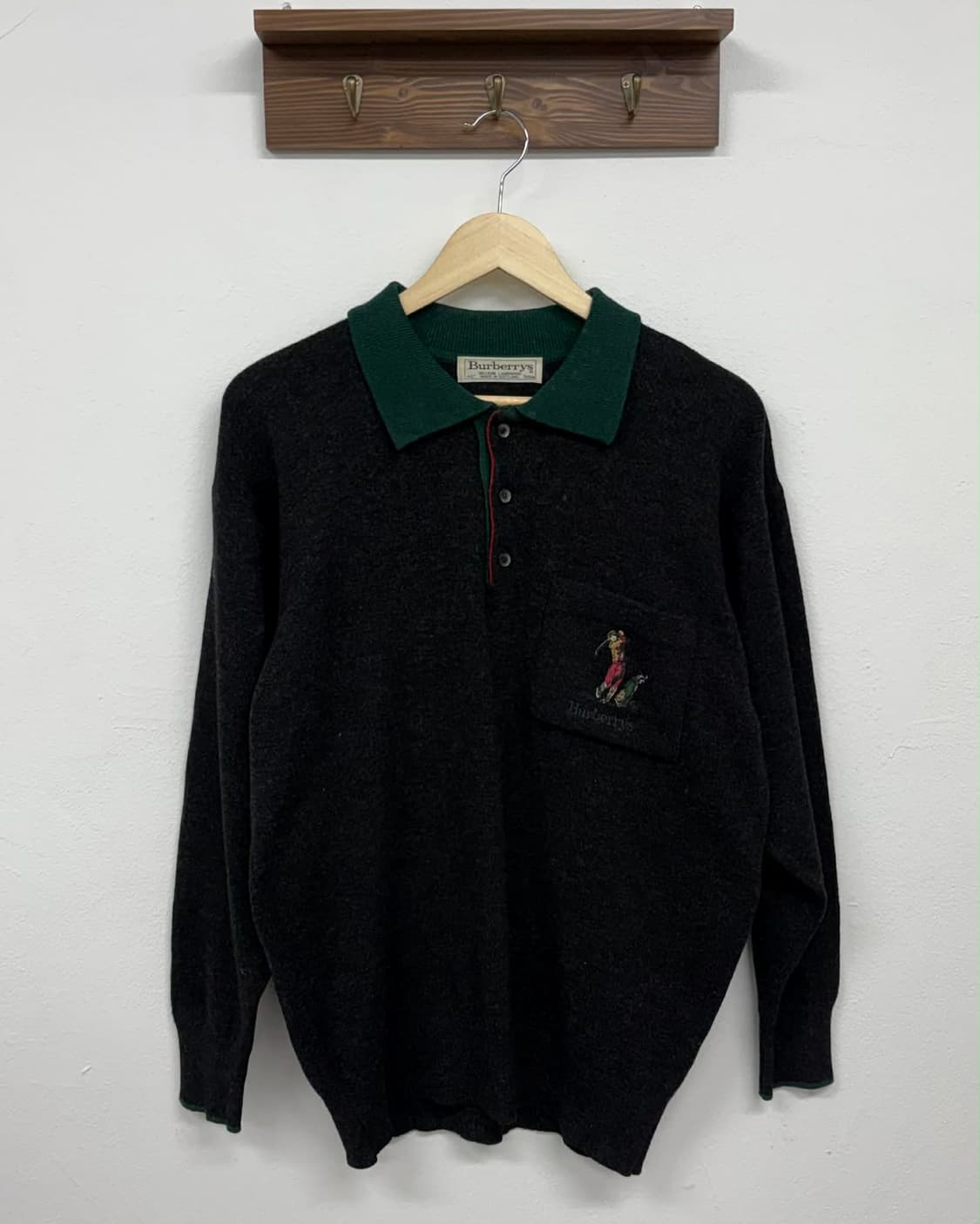 버버리 90s 골프맨 포켓 버튼업 울 니트 상품이미지1