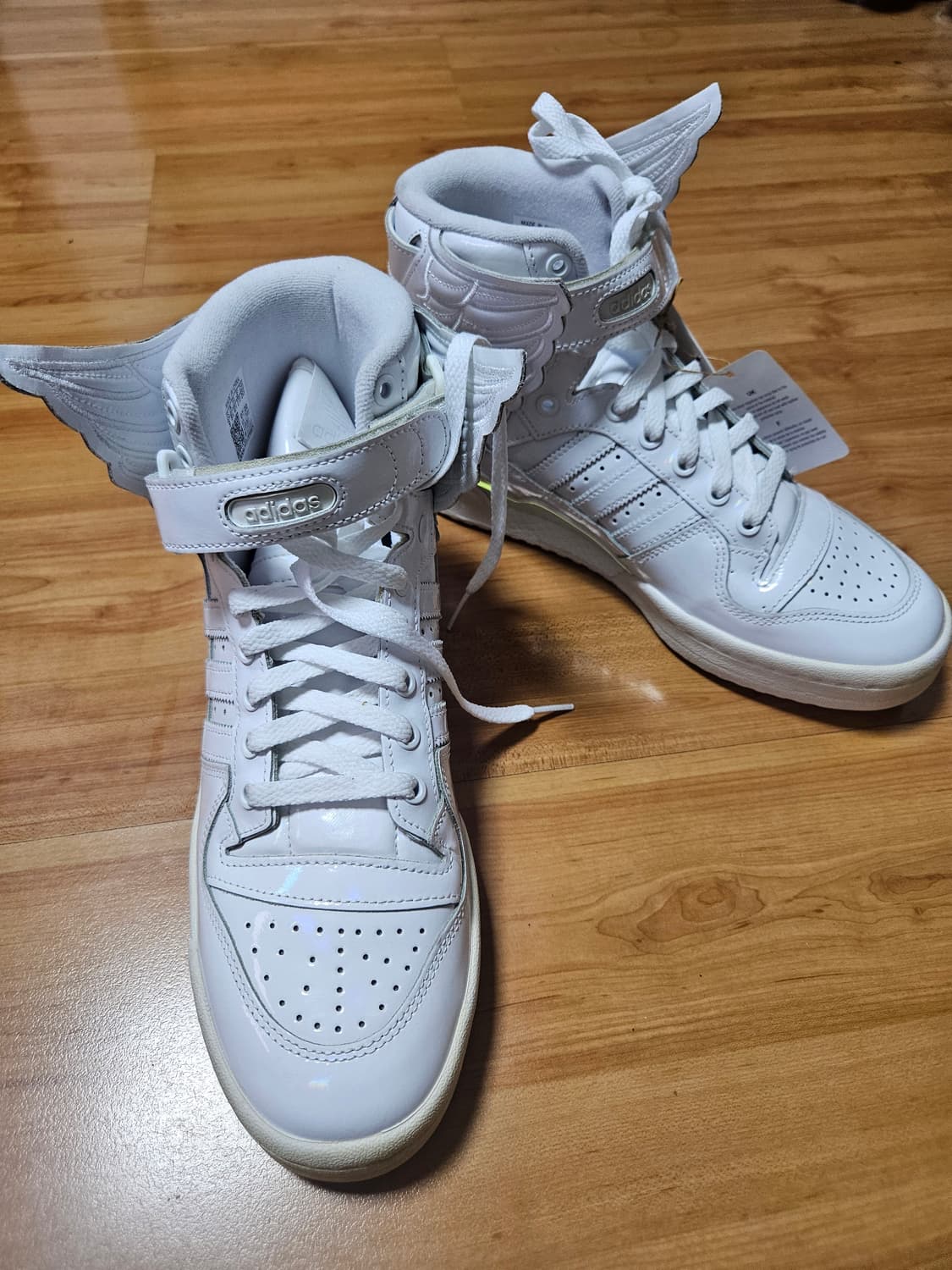 아디다스x제레미스캇 포럼 하이 윙스 4.0 '화이트 오팔' 상품이미지1