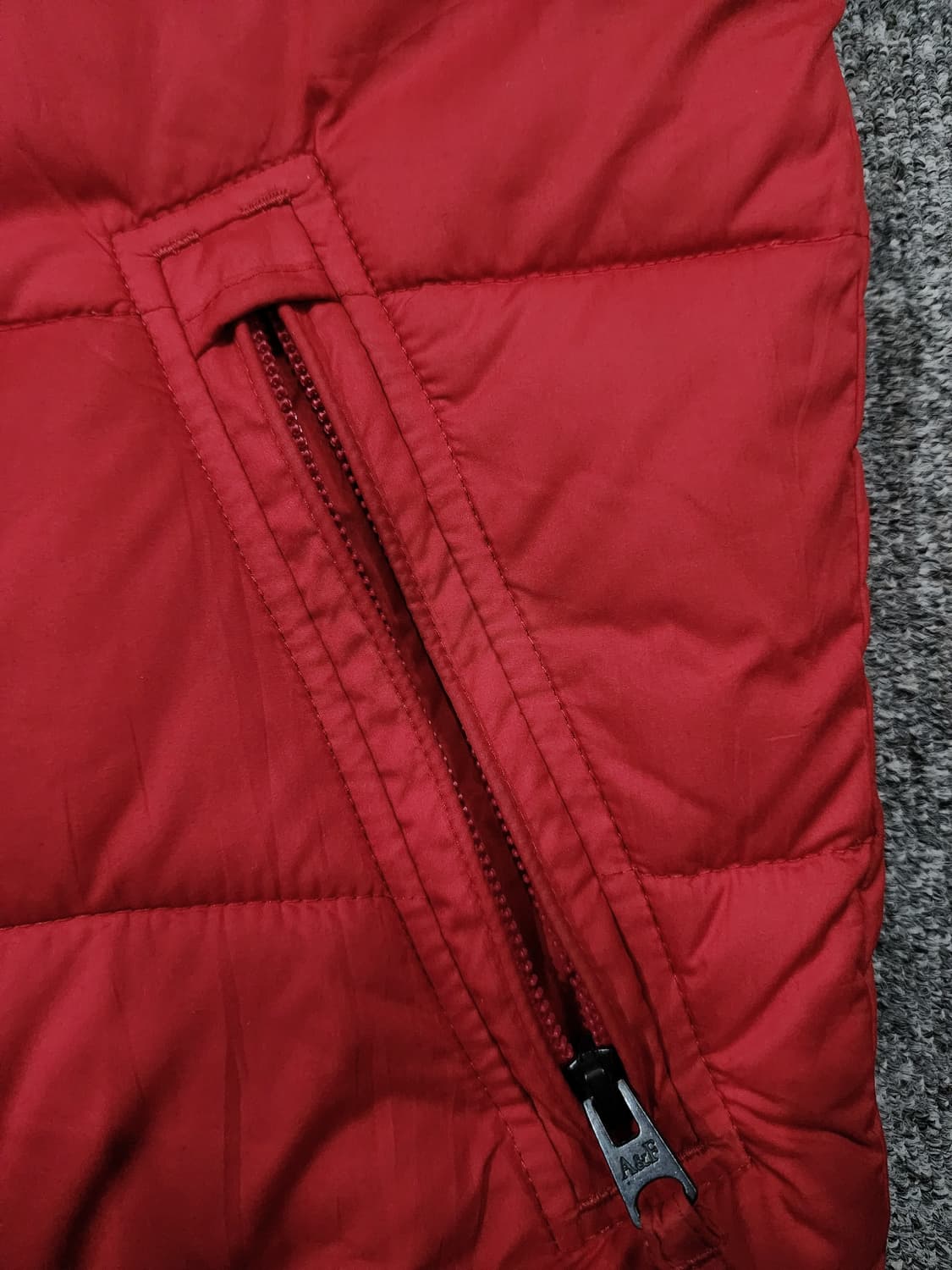 아베크롬비 앤 피치 다운 패딩 베스트 패딩조끼 M 상품이미지6
