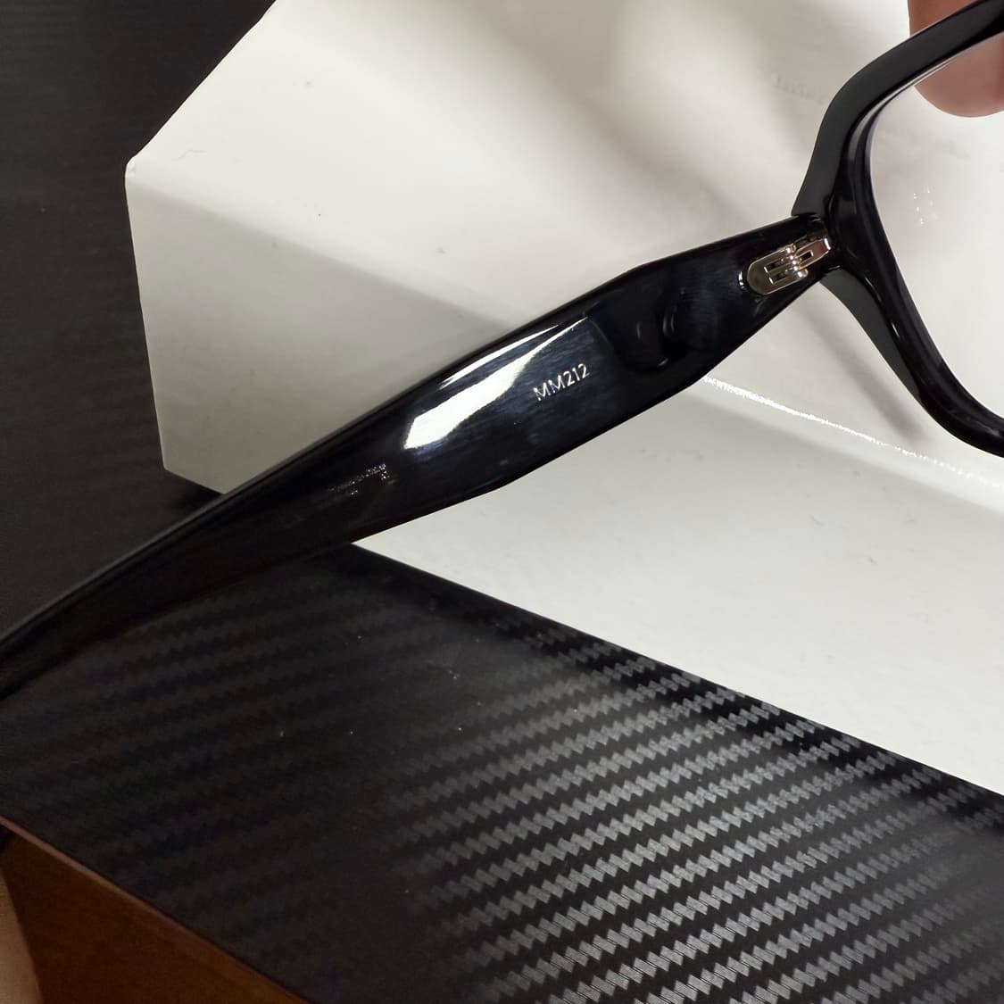 젠틀몬스터 마르지엘라 mm212 크림 구매제품 상품이미지4