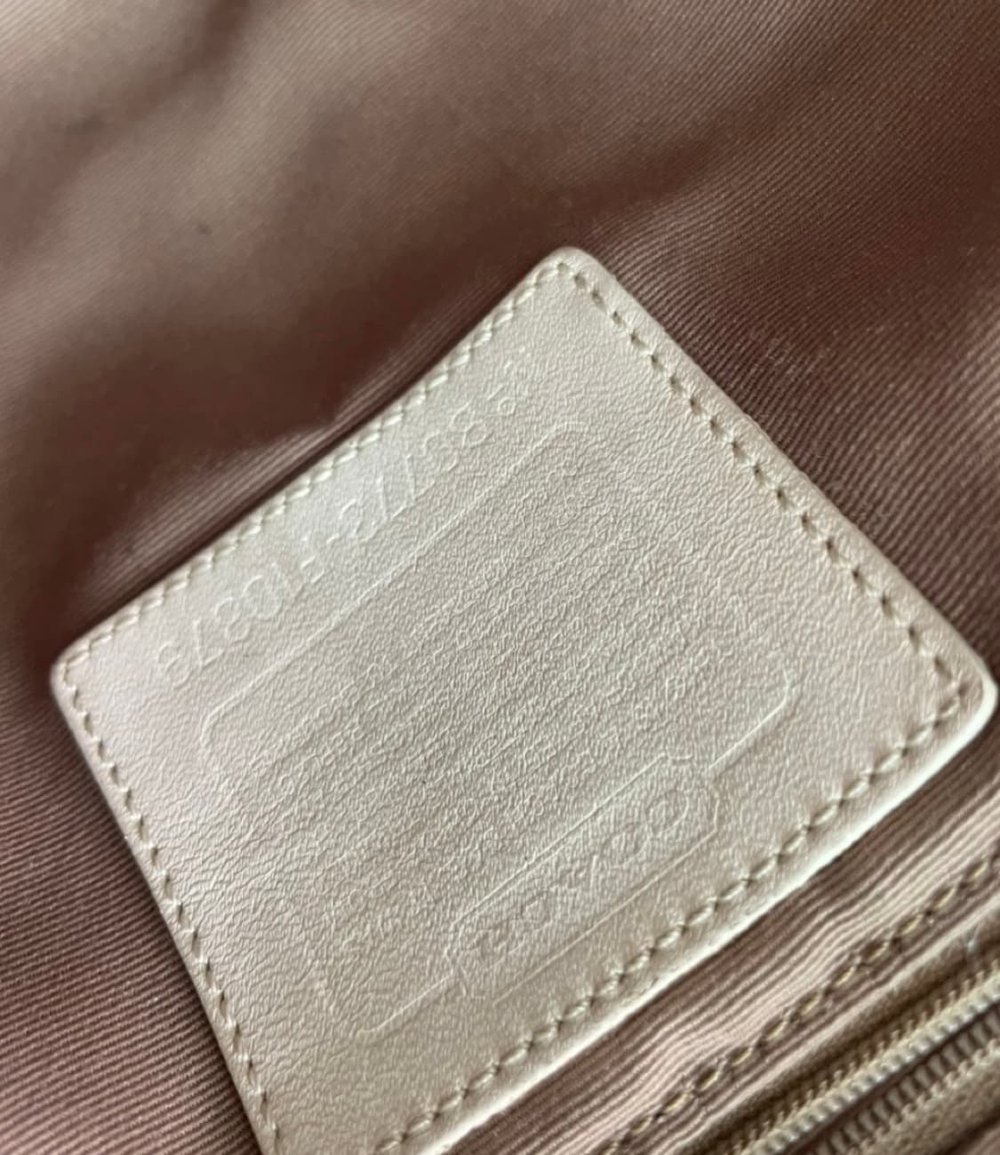 코치 패치워크 토트백 상품이미지3