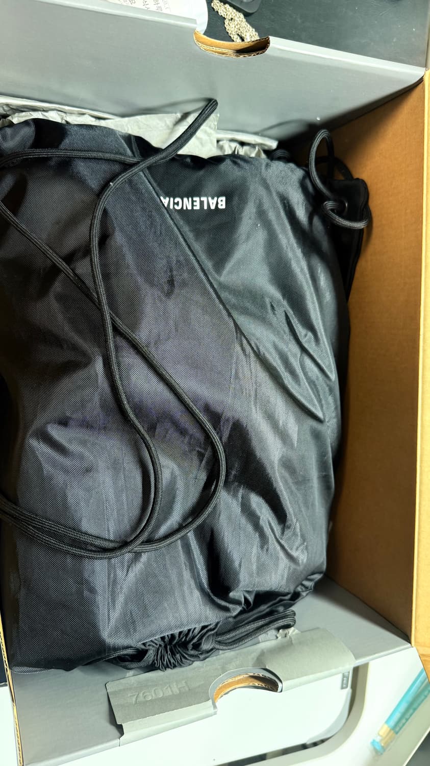 발렌시아가 3xl 45사이즈 상품이미지4