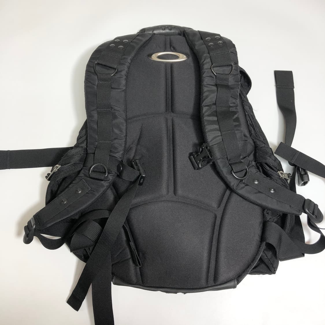 오클리 90s 아이콘 백팩 상품이미지4