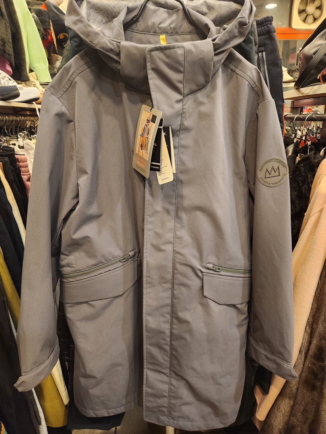 장미쉘 바스키아 바람막이 새제품  상품이미지1