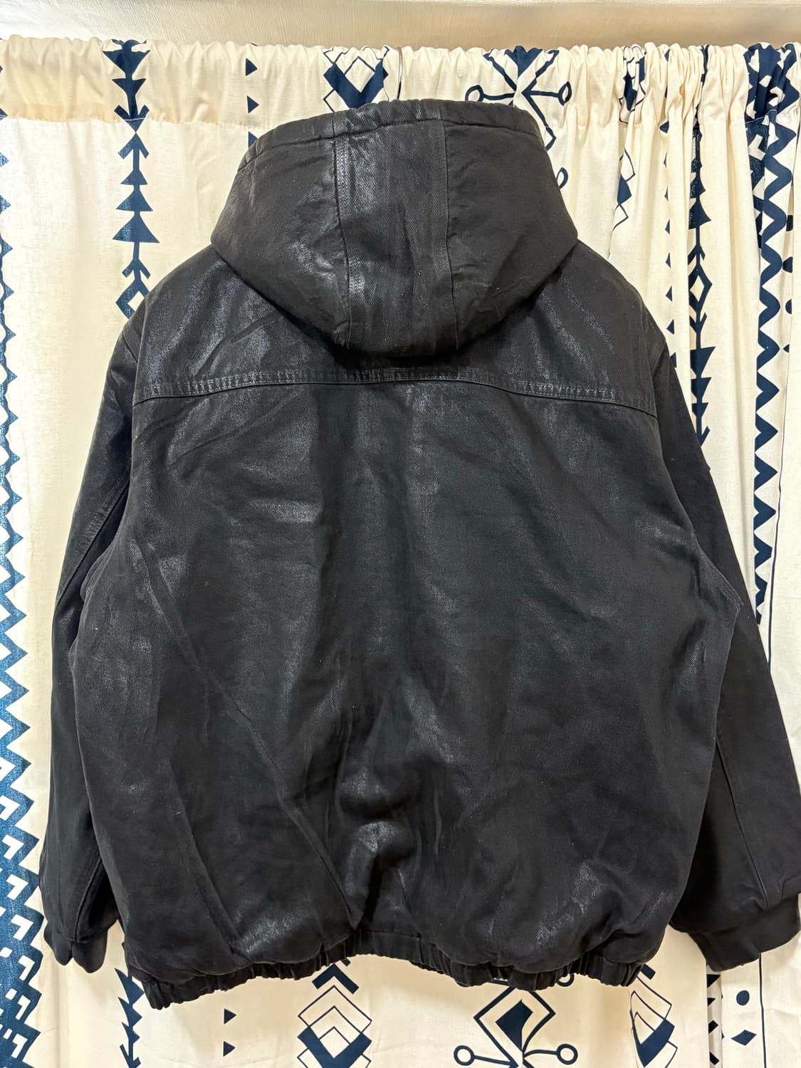 슈프림 x MM6 메종 마르지엘라 포일 후드 워크 자켓 블랙 상품이미지4