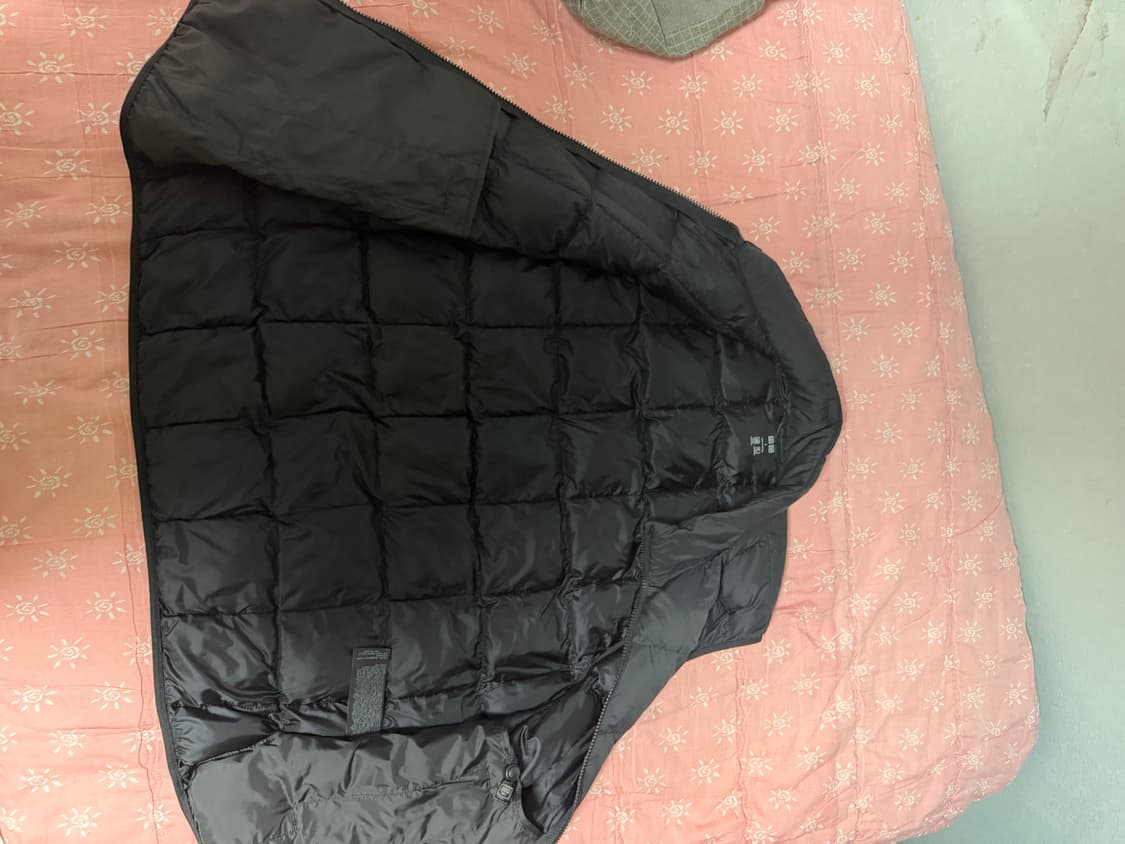 유니클로 퍼프테크 베스트 블랙 L사이즈 새상품급 판매 상품이미지3