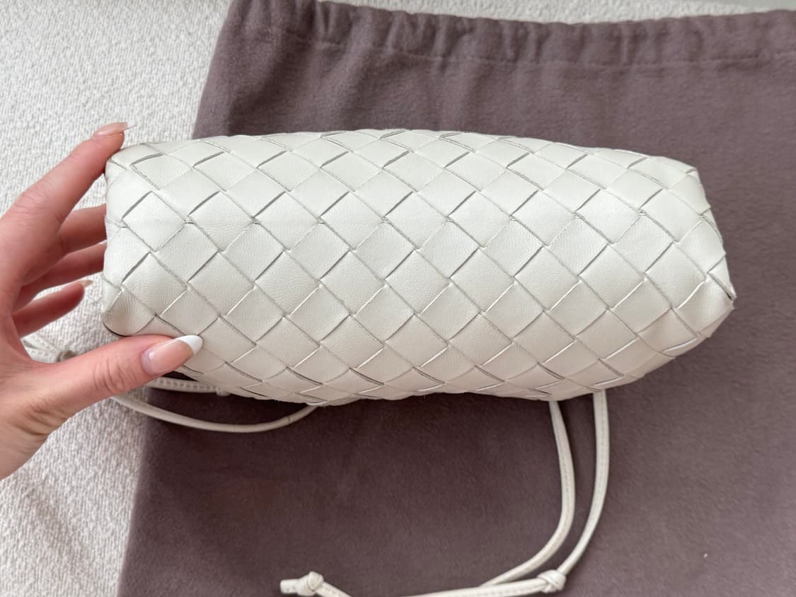 보테가베네타 인트레치아토 미니 크로스백 만두백 상품이미지8