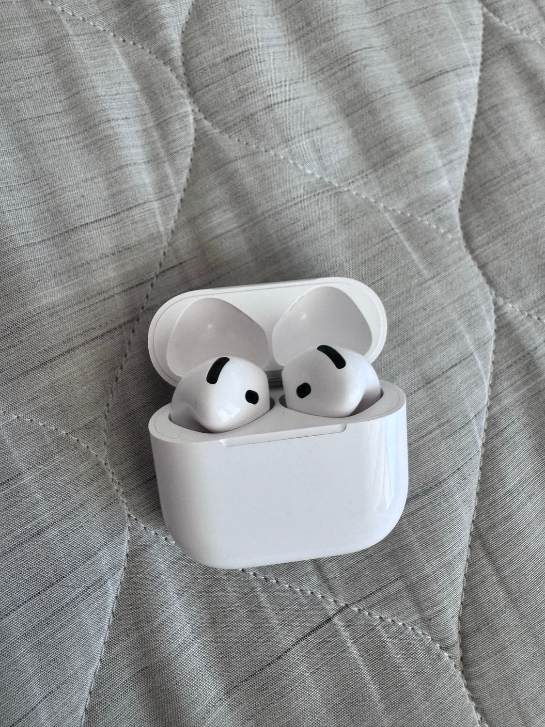 에어팟4 노캔버전 상품이미지2