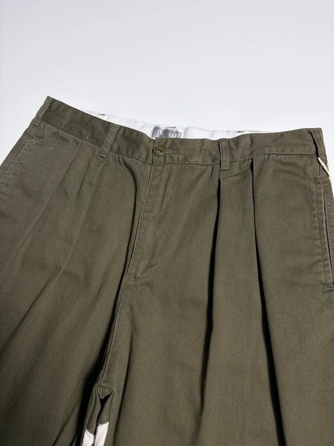 카브엠트 투턱 스플릿 컬러 치노 반바지 R1678 상품이미지2