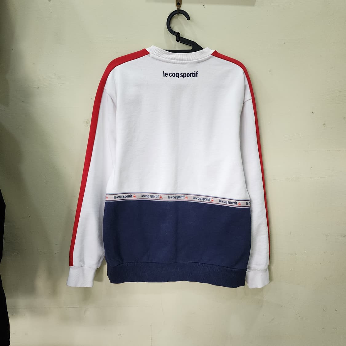 르꼬끄 트리컬러 로고 맨투맨 상품이미지3