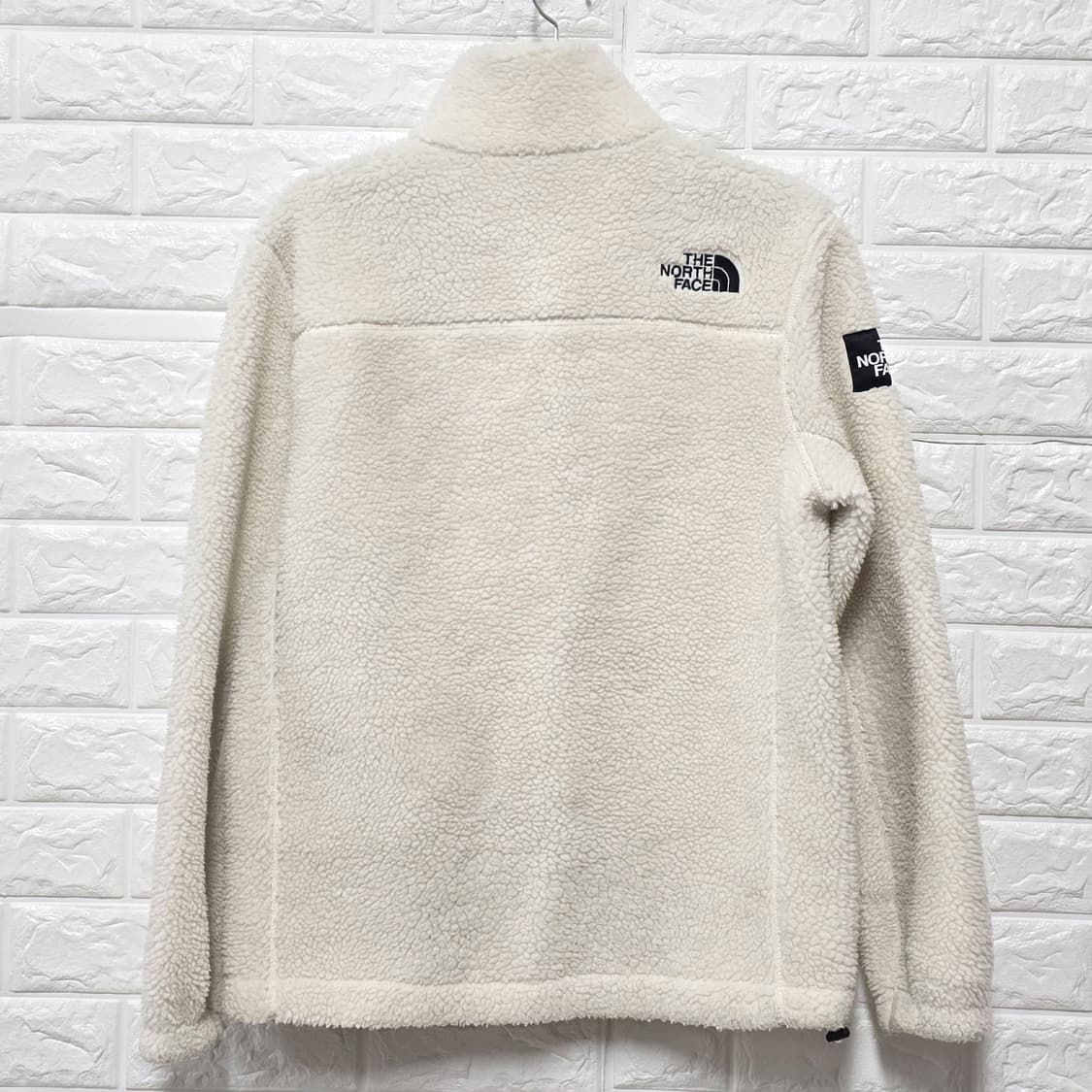 택포_ 노스페이스 50주년 뽀글이 플리스 집업 M 상품이미지4