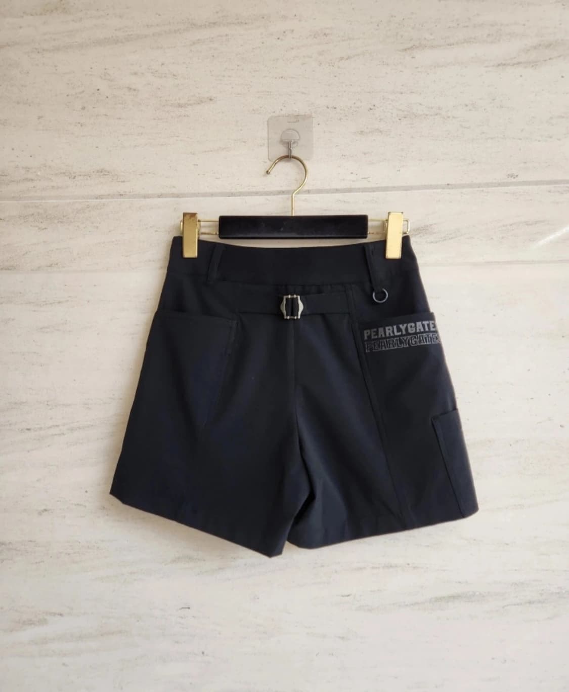 (새상품)파리게이츠 백스트랩 플랩 포켓 쇼츠 26사이즈 상품이미지4