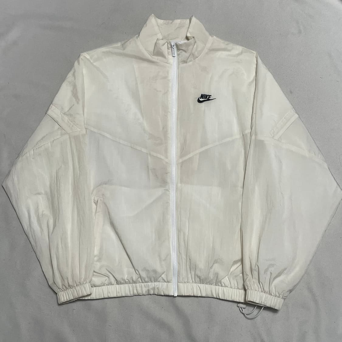 Xl 나이키 흰색 바람막이  상품이미지2