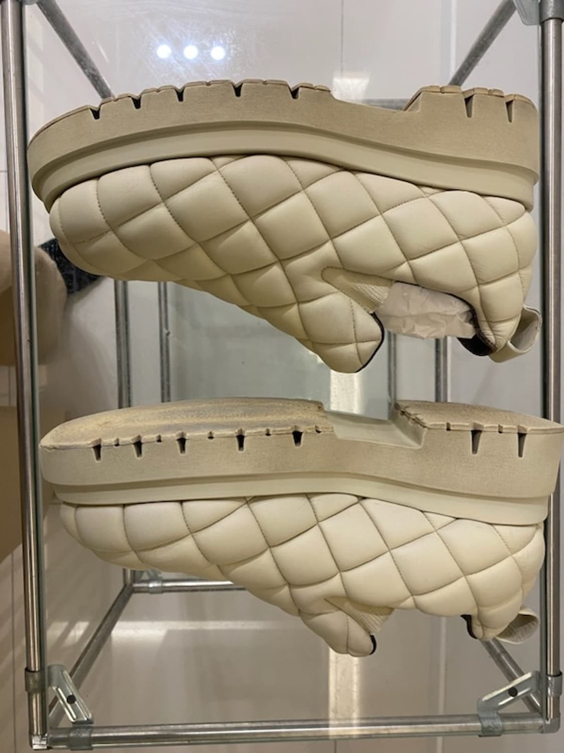 [42] 보테가베네타 퀼팅 레더 가죽 슬립온 더비 슈즈 상품이미지4