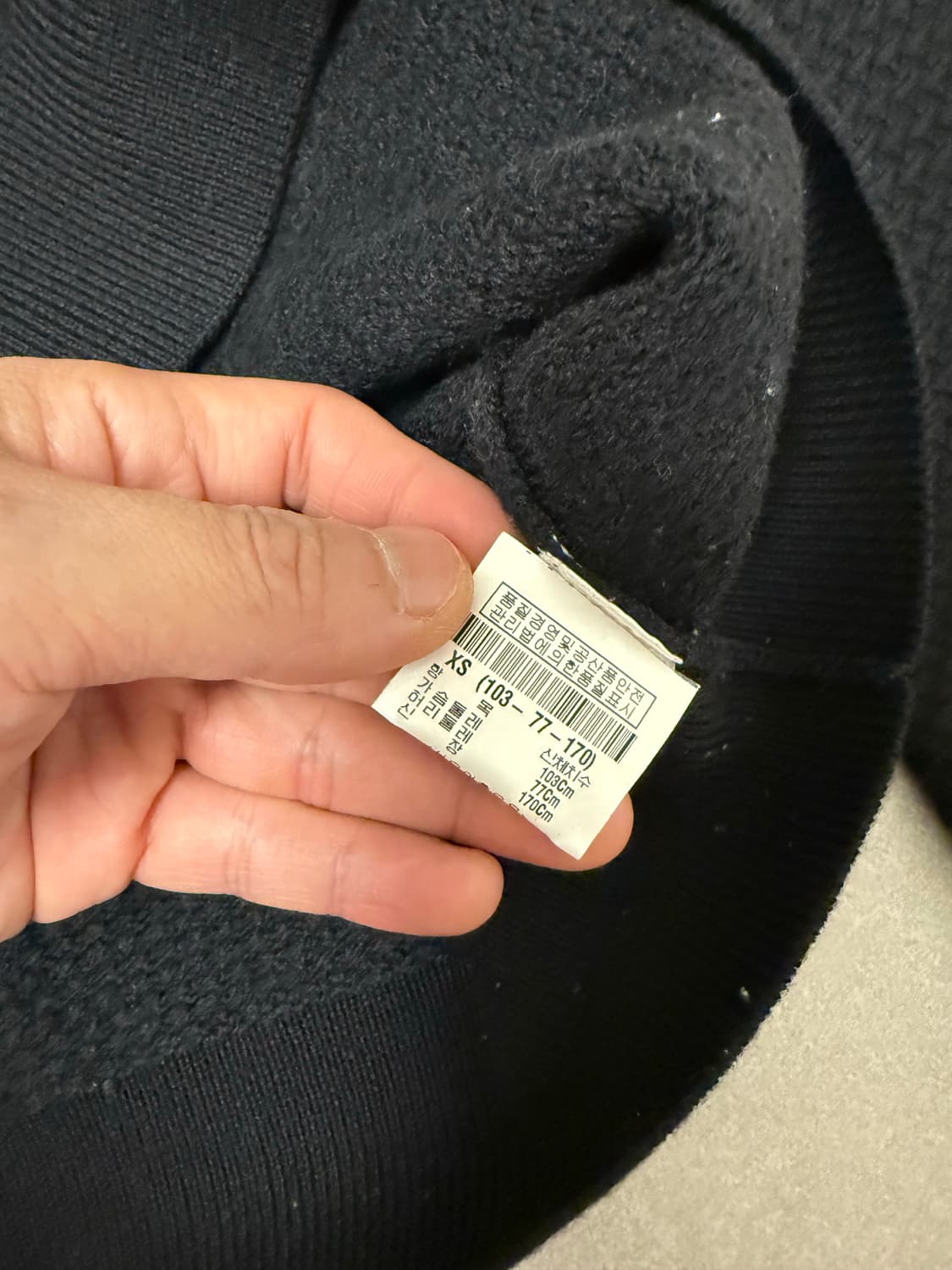 띠어리 울100 니트 상품이미지4