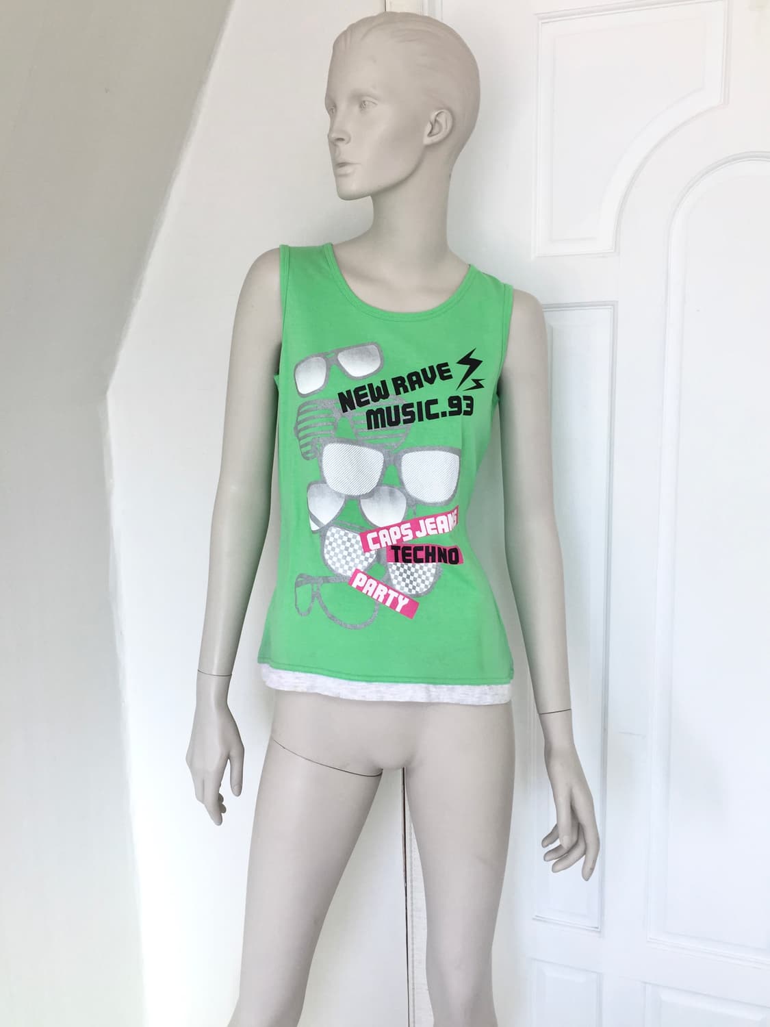 Iconic Print Green Sleeveless Top 상품이미지3