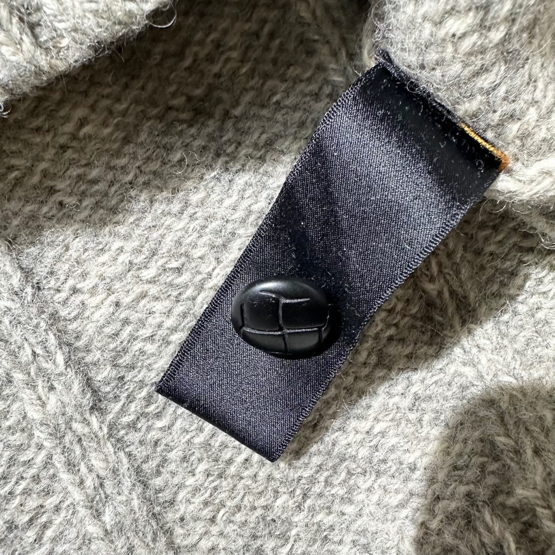 에디바우어 숄카라 니트 상품이미지7